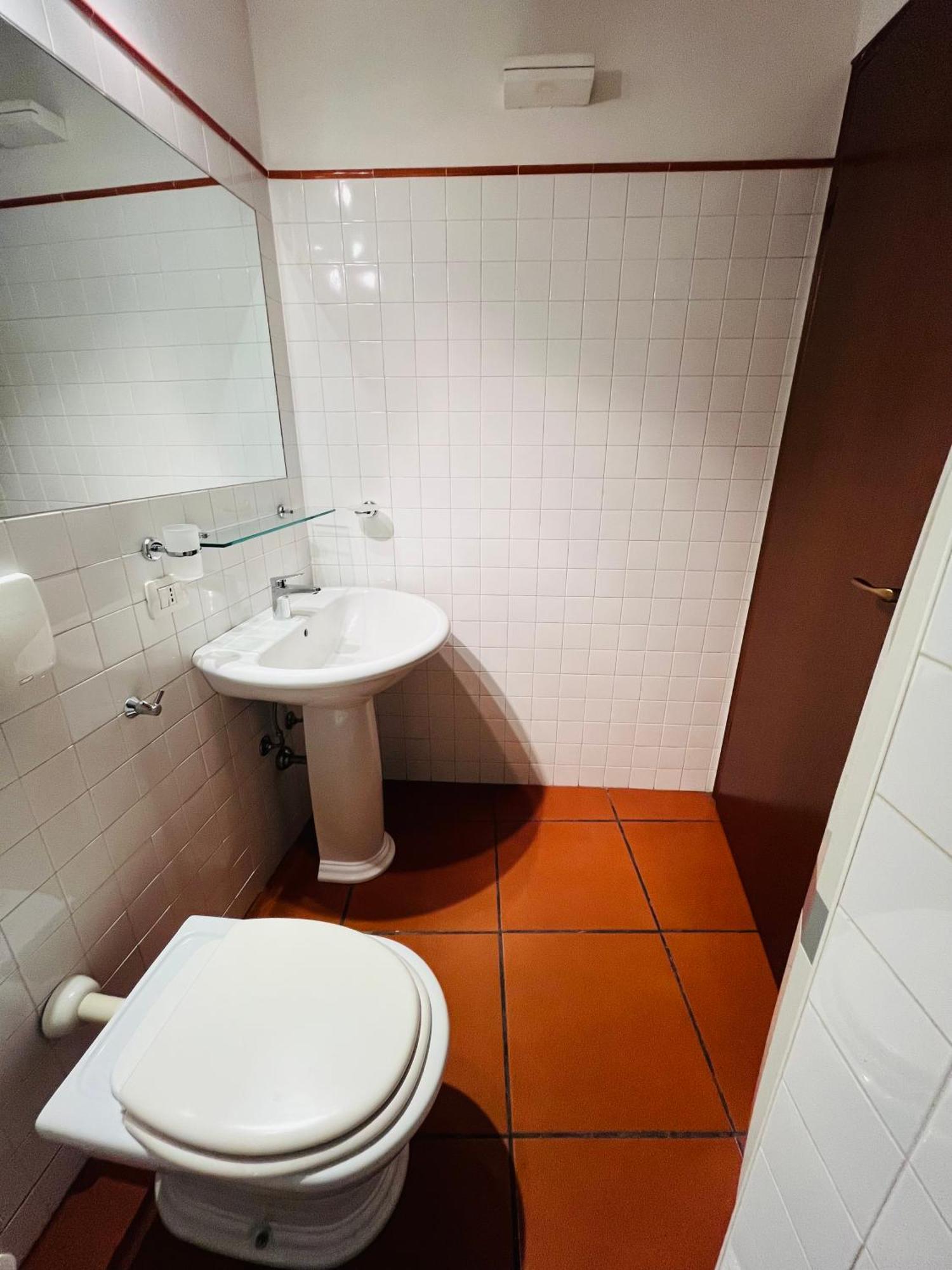 Milano Center Apartment Bagian luar foto