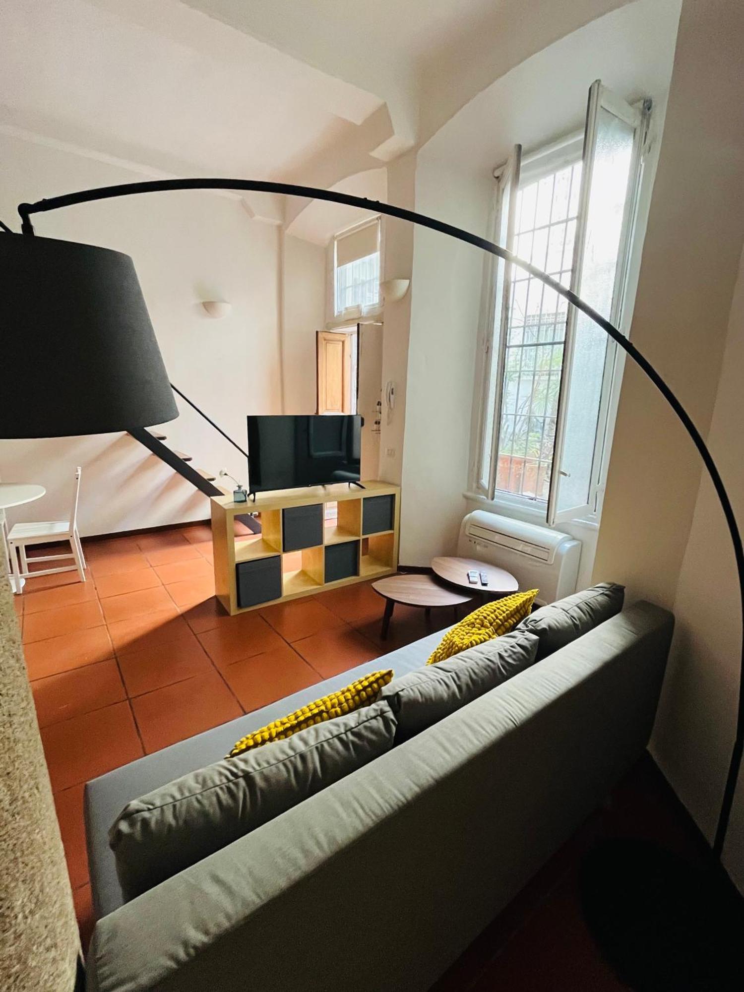 Milano Center Apartment Bagian luar foto